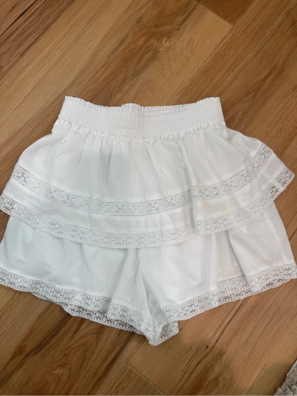 White Lace Trim Women's Skirt/shorts